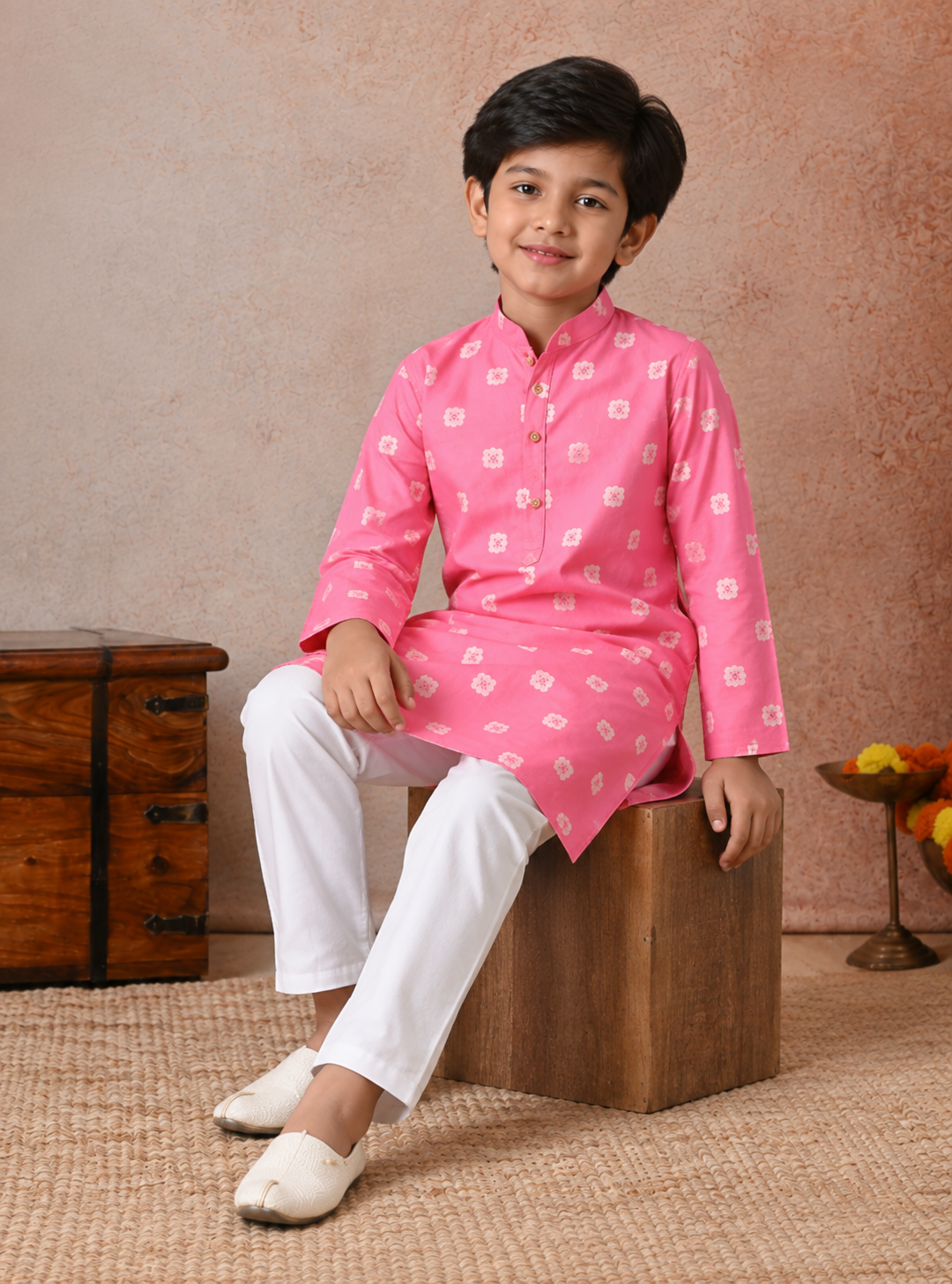 Boys Ethnic Motifs Dyed Regular Chanderi Cotton Kurta with Trouser