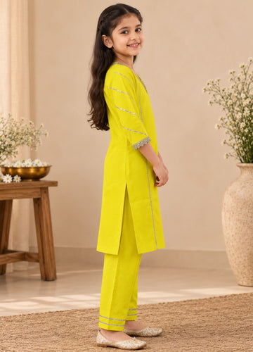Girls Lace Detailed 100% Cotton Kurta Set
